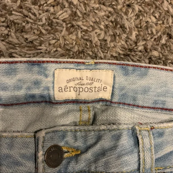 Women’s Aeropostale Jeans - Picture 3 of 5